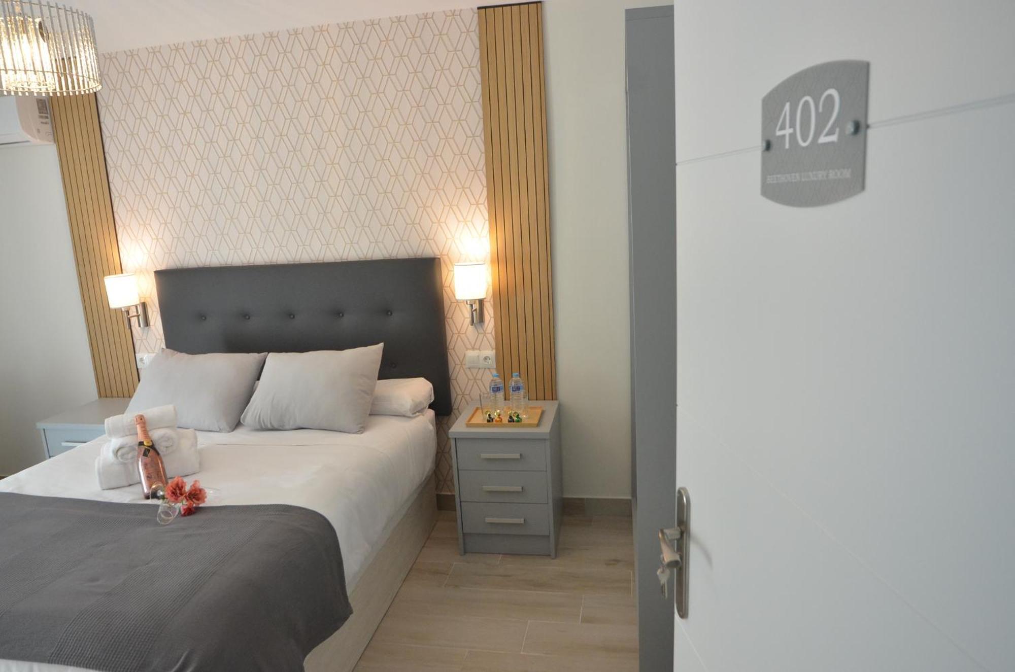 Alojamiento Beethoven Luxury Málaga Kültér fotó